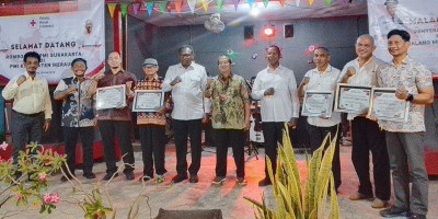 PMI Merauke Beri Penghargaan Pendonor Darah Sukarela