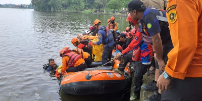 Pria Tenggelam di Situ Cikaret Bogor Ditemukan Tewas oleh Tim SAR