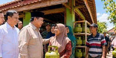 Harga LPG Murah dan Ujian Koperasi Desa