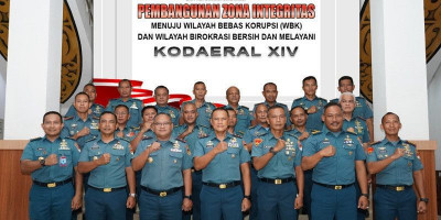 Komandan Kodaeral XIV Sorong  Pimpin Penandatanganan Pakta Integritas dan Pencanangan Zona Integritas 