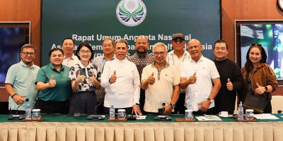 Budiarsa Sastrawinata Ketum Baru APLGI
