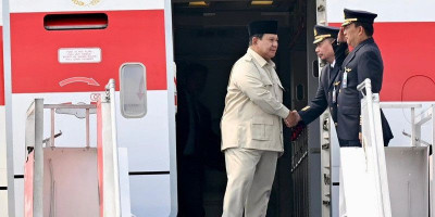 Presiden Prabowo Tiba di Jakarta Usai Kunjungan Kenegaraan ke Prancis