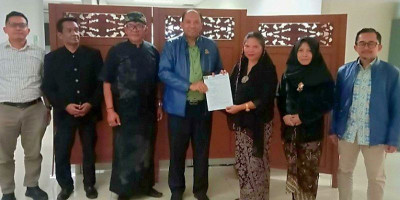 Majelis Adat Sumedanglarang Minta Keterbukaan Data Proyek Geotermal Gunung Tampomas