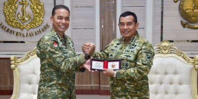 Pangkormar Terima Courtesy Call Pangkogabwilhan III Di Kesatrian Marinir Hartono Cilandak
