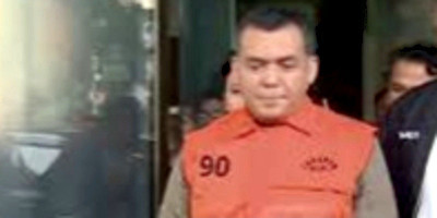 Silmy Karim Keluar dari Gedung KPK dengan Status Tahanan