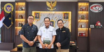 Wakil Uskup OCI Audiensi dengan Kabinda Maluku
