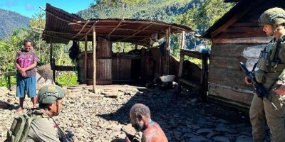 Satgas Damai Cartenz Perkuat Kedekatan dengan Warga melalui Patroli Dialogis di Talilime