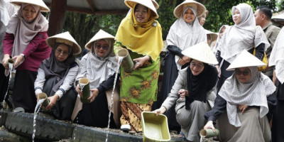 Perempuan Menjaga Mata Air: Aksi Ekologis Nasyiatul Aisyiyah Di Sendang Senjoyo