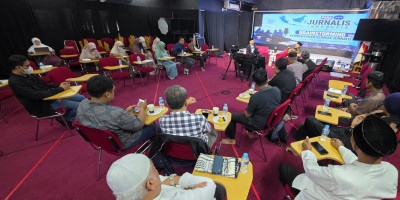 ​Di Diskusi Sajid, Eks Wartawan Kompas Ungkap Dukungan Global untuk Palestina Tak Terbendung