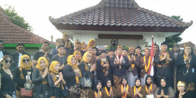 Grebeg Suro 2026, Komunitas Seni Budaya Sidoarjo Hidupkan Tradisi Lewat Kirab Pusaka dan Ziarah Leluhur 