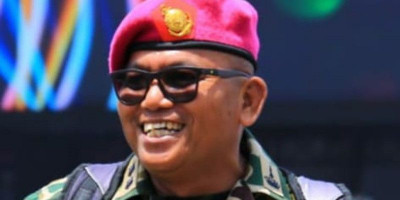 Di Balik Seragam Marinir, Ada Kisah Perjuangan Rakyat