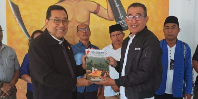 Romo Yos Bintoro: Majelis Latupati Benteng Perdamaian dan Persaudaraan Maluku