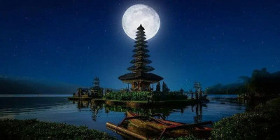 Ketika Purnama Mengajak Jiwa Mendekat kepada-Nya