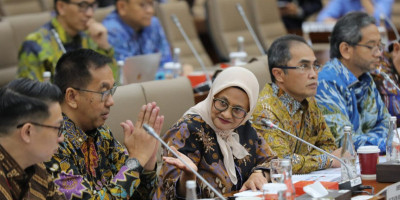 Berhasil Genjot Kinerja Telkom 2026, DPR Apresiasi Dian Siswarini dalam Memperkuat Transformasi Digital
