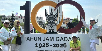 Seabad Jam Gadang, Pengurus Perwatusi Abadikan Momen di Ikon Wisata Bukittinggi