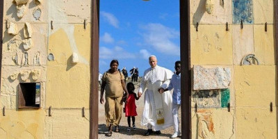 Paus Leo XIV Kunjungi Lampedusa, Serukan Belas Kasih bagi Para Migran