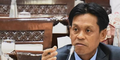 Banteng Senayan Kritik  Keras Defisit Anggaran  APBN 2025