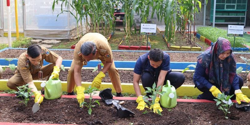 Pemkot Jaktim dan PT Antam Bersinergi Hadirkan Bank Sampah Pintar