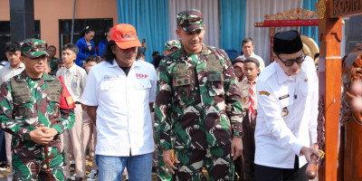 Wakil Bupati Purworejo Resmi Buka TMMD Reguler Ke-129 Kodim 0708/Purworejo di Desa Watuduwur