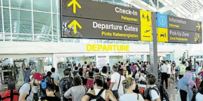Pemerintah Diminta Perketat Pemberian Visa kepada WNA