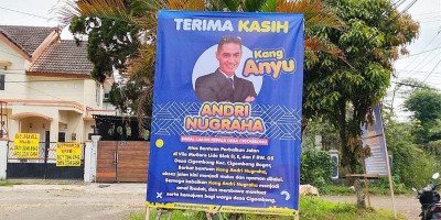 Warga Cigombong Beri Apresiasi ke Andri Nugraha 'Anyu'    