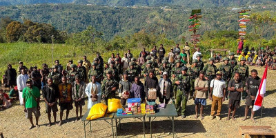 Koops TNI Habema Kuasai Markas Transit OPM, Tiga Senjata Api Diamankan