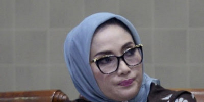 Kalangan DPR Apresiasi Langkah Naniek Mundur dari Kepala BGN karena Masalah Kesehatan