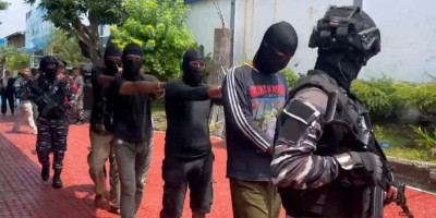 TNI AL Gagalkan Penyelundupan 1,9 Ton Pasir Timah ke Malaysia