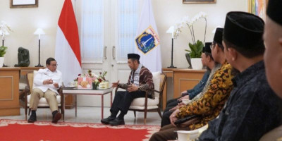Ustaz Zaitun Rasmin Silaturahmi dengan Gubernur DKI, Siap Hadiri Pembukaan Muktamar V Wahdah Islamiyah