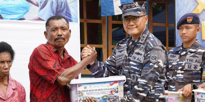 Kodaeral XIV Sorong Gelar Baksos dan Bakkes di Pulau Kasim