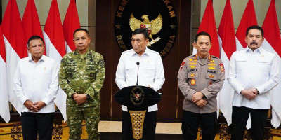 Mengapa Panglima TNI Turun Langsung Dampingi Menko Polkam?