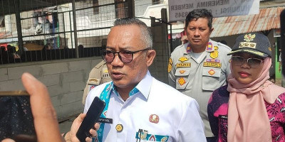 Pemkot Jakpus Tertibkan 95 Bangunan di Atas Saluran Air, Normalisasi Drainase Segera Dimulai