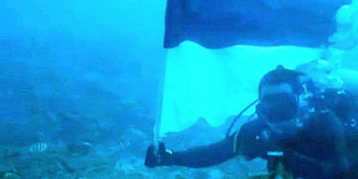 Merah Putih Berkibar di Kedalaman Morotai, Menjaga Laut Indonesia