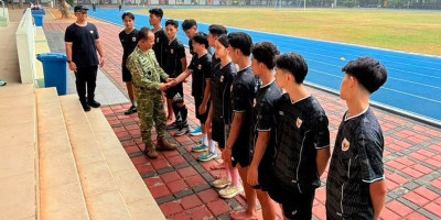 Letjen TNI Richard Tampubolon Tinjau Atlet Pelatnas Taekwondo Indonesia di Markas Kopassus