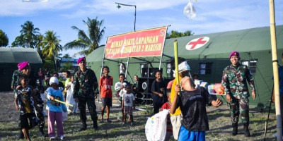 Berbagi Keceriaan Bersama Anak-Anak Pengungsi Korban Gempa NTT