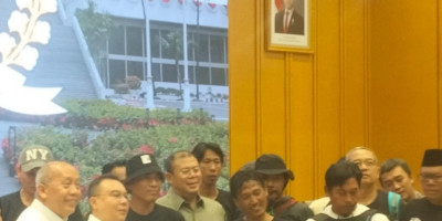 Terima Botok Cs, Pimpinan DPR Kembali Tegaskan Komitmen  RUU Perampasan Aset Disahkan Tepat Waktu 