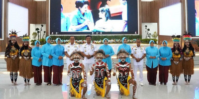 Komandan Kodaeral XIV Sorong Hadiri Puncak Peringatan HUT ke-80 Jalasenastri