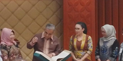 Ketua MPR Buka Pameran Arsip Sejarah Konstitusi 