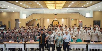 Pusat Studi Ilmu Kepolisian Gelar Bedah Buku Ide - Ide Reformasi Birokrasi, Dorong Polri Semakin Profesional dan Adaptif 
