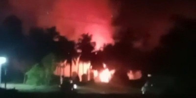 Api Membesar, Damkar Tak Datang: Warga Motongkad Berjibaku Selamatkan Permukiman