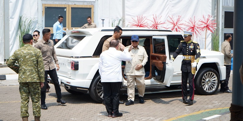 Presiden Prabowo Naik LRT dari Kelapa Gading, Rute Baru Menuju Manggarai Diresmikan
