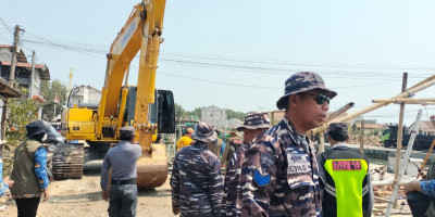 Satpol PP Demak Bongkar Lebih dari 200 Bangunan di Sempadan Sungai Tuntang Lama