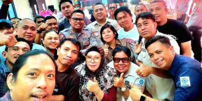 Saat Polisi dan Wartawan Larut dalam Suasana Kekeluargaan di Kotamobagu