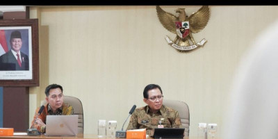 Kemendagri Matangkan Pedoman Percepatan Rehabilitasi dan Rekonstruksi Pascabencana di Sumatera