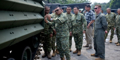 Pangkormar Tinjau AAV M-35, Perkuat Kesiapan Kekuatan Amfibi Korps Marinir