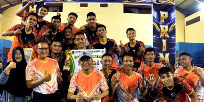 Tim Voli Orenz Warrior Kodaeral XIV Sorong Juara Open Tournament Bola Voli  Piala Panglima TNI Tahun 2026 