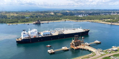 Terminal LNG PT Perta Arun Gas Menjadi Pusat Baru Bisnis Gassing Up and Cooling Down Bagi Kapal LNG di Asia