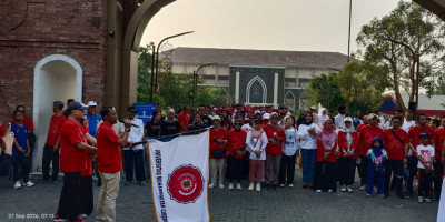 Jalan Sehat Milad ke-26 UMC, Tebarkan Semangat Unggul dan Islami