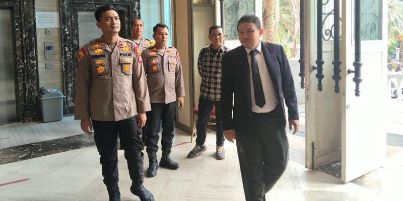 Kapolsek Kelapa Gading Sambangi Gereja, Ajak Jemaat Bersama Jaga Kamtibmas