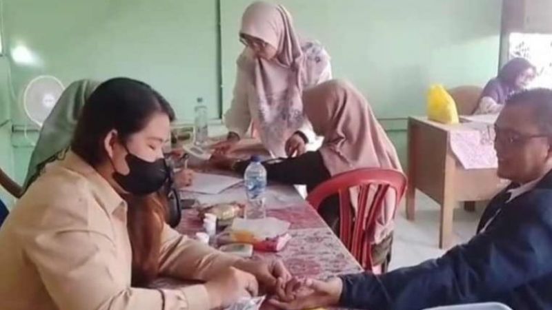 Imam Musanto Dukung Posbindu di Pancoran Mas, Warga Antusias Ikuti Pemeriksaan Kesehatan